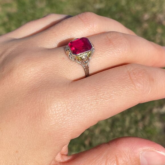 Art Deco Era Lab Ruby Ring in Tri Color Filigree Mounting - Picture 9 of 9